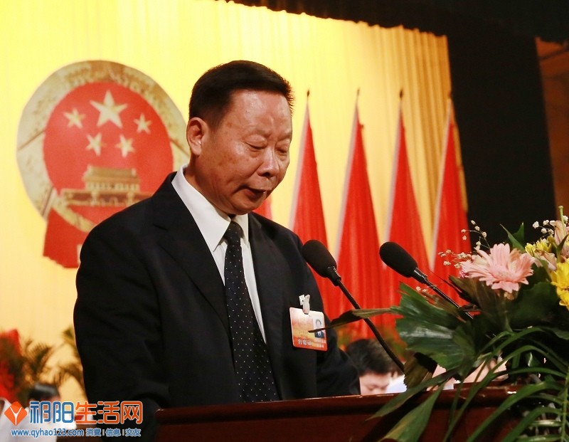 县人大常委会主任段湘南作县人大常委会工作报告