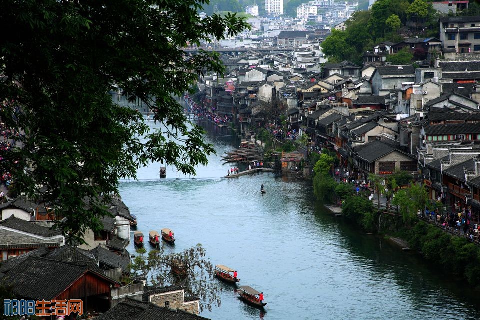 凤凰古城