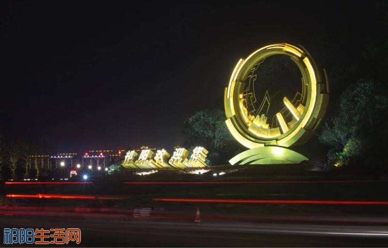 r1Hz05nKHUmn.jpg