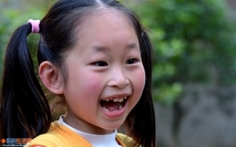 小妹则