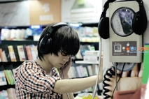 原创歌手，出自祁阳，我们的骄傲------陈鹏杰。